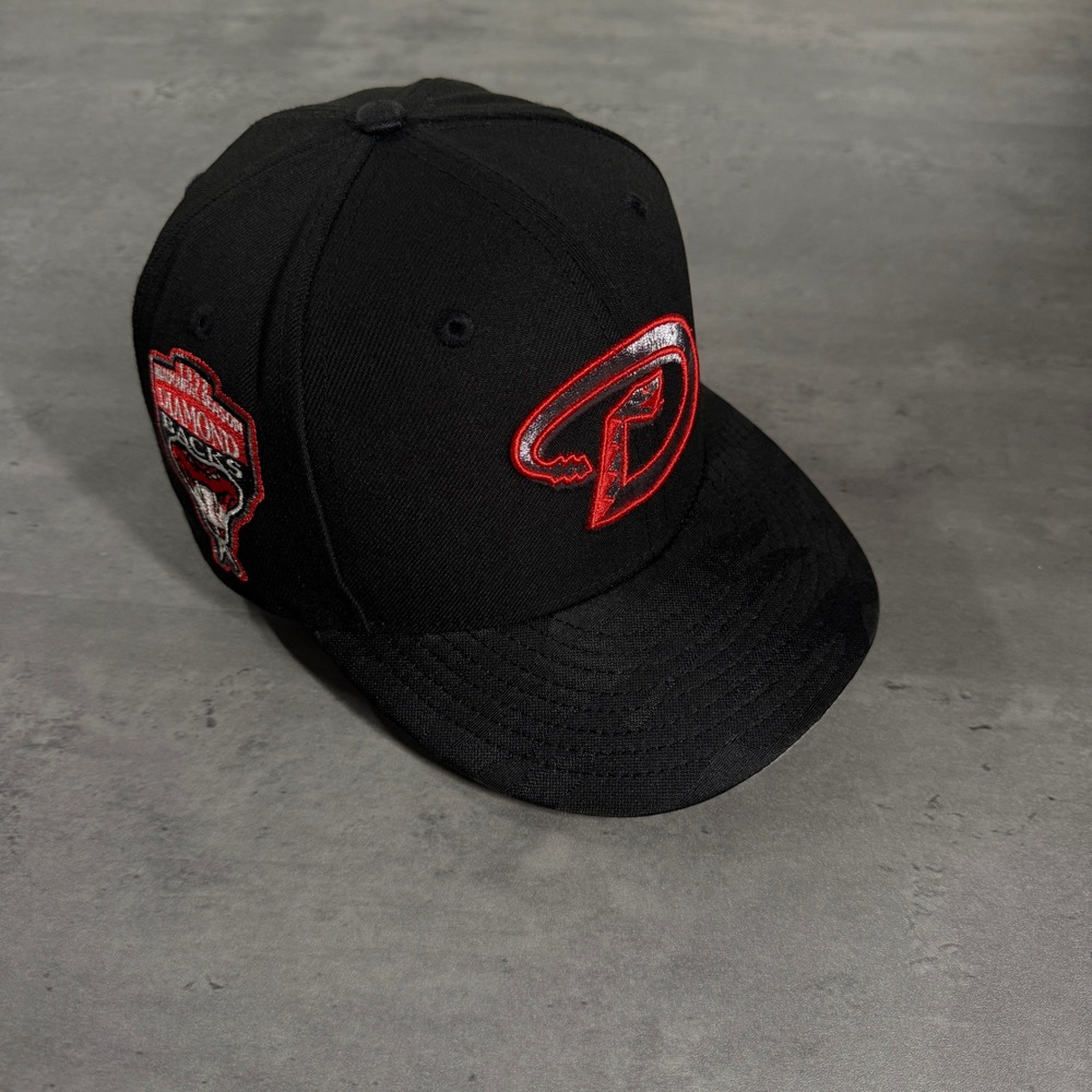 Hat Club Arizona Diamondbacks New Era Cap 7 1/8 Camo Red Metallic Silver Carti